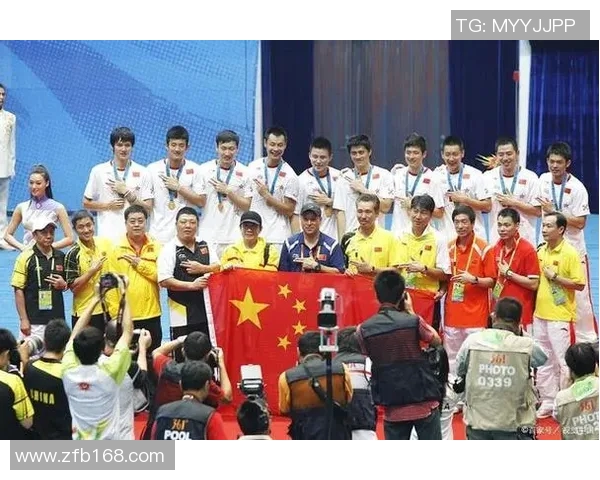 耐力较量上海羽毛球队与西安羽毛球队赛后复盘分析